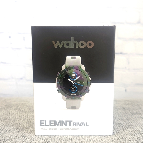 NEW Wahoo ELEMNT RIVAL Multisport GPS Watch - Picture 2 of 6